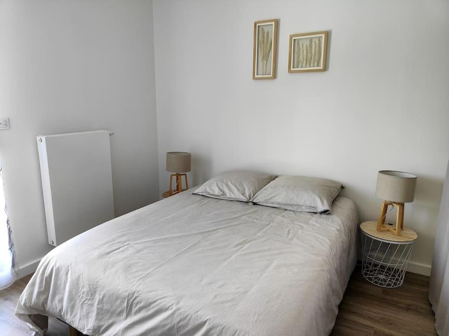 Location De Vacances A Andernos - Appartement 2 Chambres Dans Residence Neuve Exterior photo